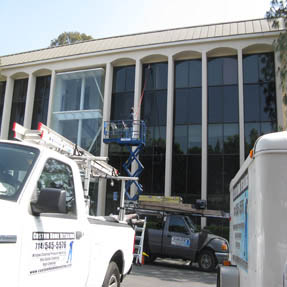 Pressure Washing Commerical Buildings